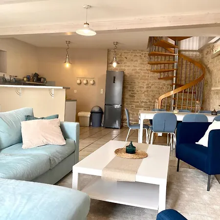 Gasthuis L'aqua 3*