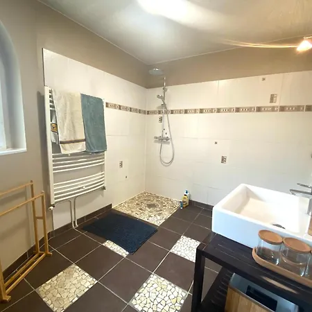 L'aqua Gasthuis 3*